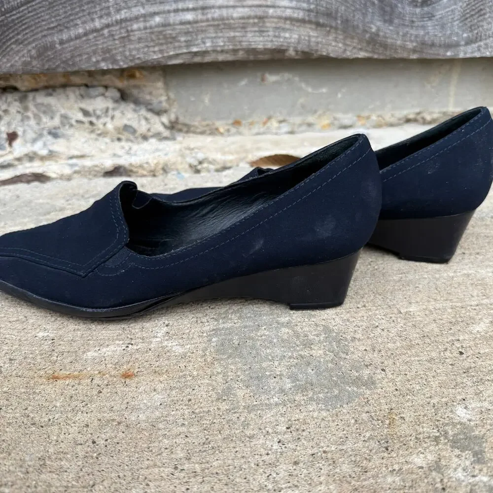 Rangoni Wedge Loafers Square Toe Vintage Italian Womens 7 B Navy Blue‎